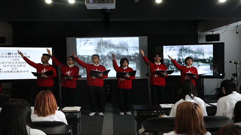 学生党支部 (2).jpg